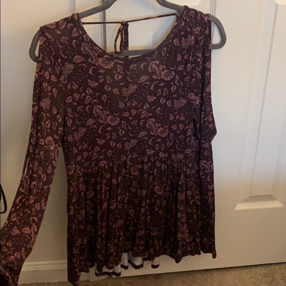 Adorable purple long sleeve blouse